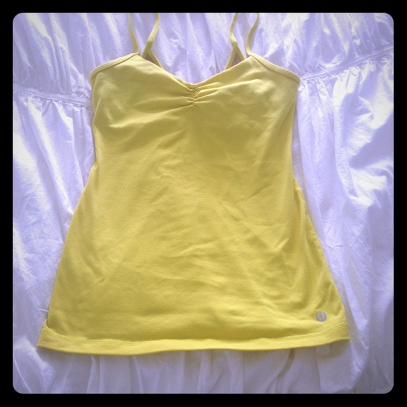 Lululemon work out tank. PRICED TO SELL