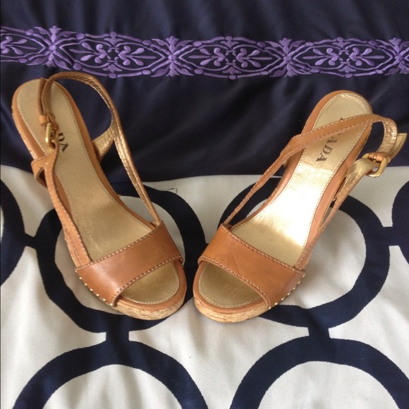 Prada Nude Clogs - Picture 3 of 4