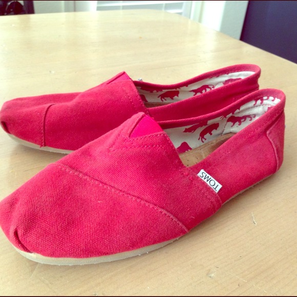***RESERVED*** Toms - Red size 8 1/2