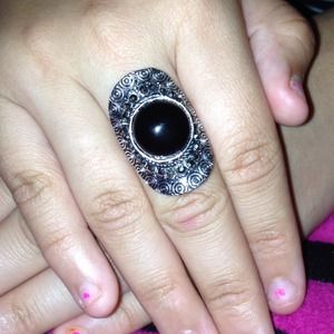 Black stone ring