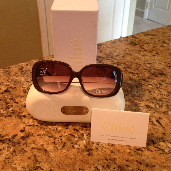 Accessories - Chloe sunglasses brown frame 🎉HOST PICK9/4 🎉💕