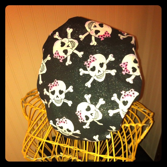 🔥75% OFF!! 🔥Nancy Couture Baking Hat!!