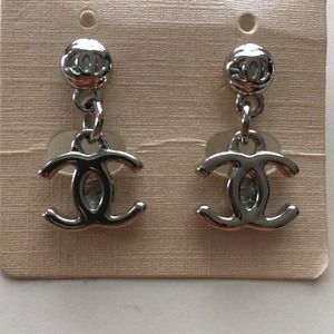 💗Host Pick of the Week💗 New Chanel Drop Earrings