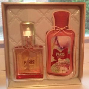 🚫 SOLD 🚫 Paris Amour fragrance and lotion NWB!