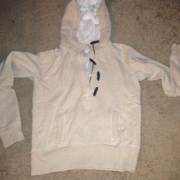The GAP toggle sweatshirt. Light brown