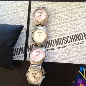 HOLD Moschino ladies watch