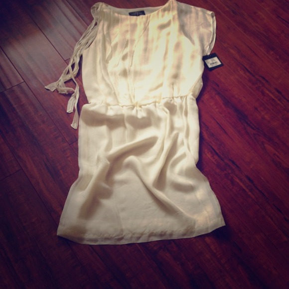 Robert Rodriquez new dress.