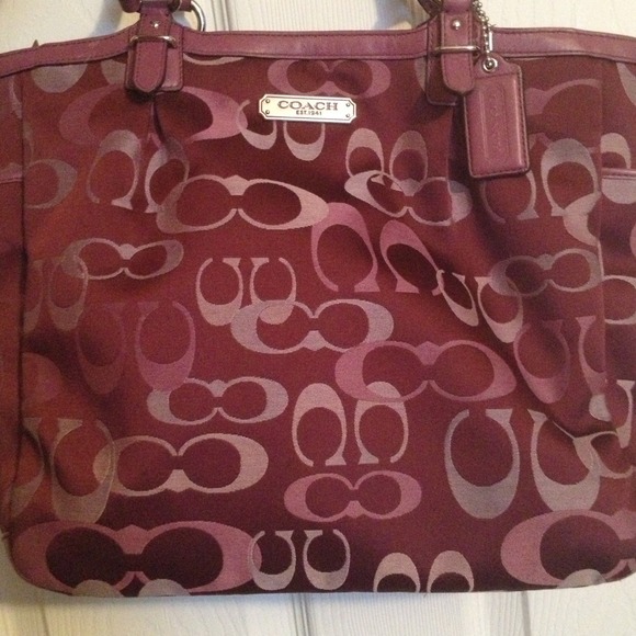 Authentic Coach bag - Picture 1 of 4