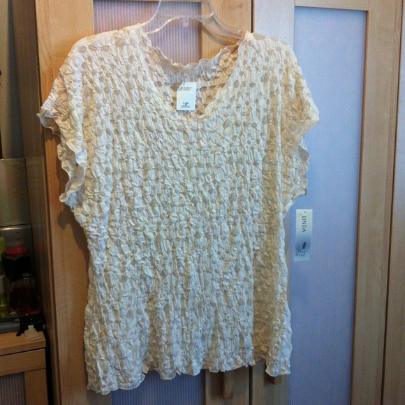 Linda Lundstrom Top - Picture 1 of 3