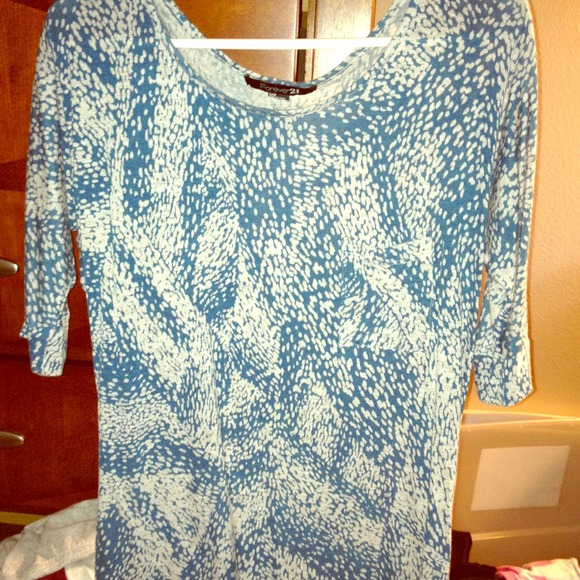 Blue gray patterned shirt