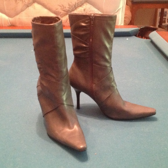 Grey Diba boots