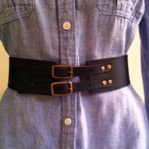 XL leather like espresso color double buckle belt