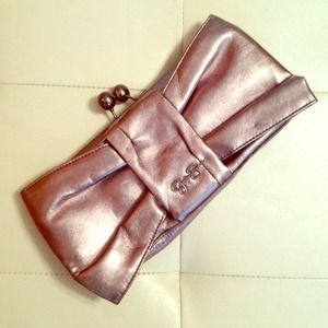 ❌RESERVED❌Jessica Simpson Pewter Bow Clutch