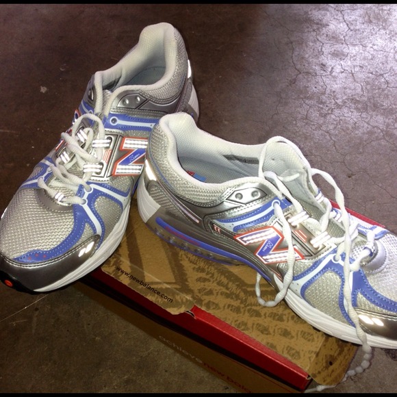 Brand new New Balance running shoes 11