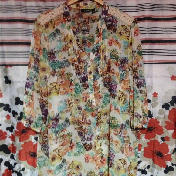 Floral Chiffon Blouse