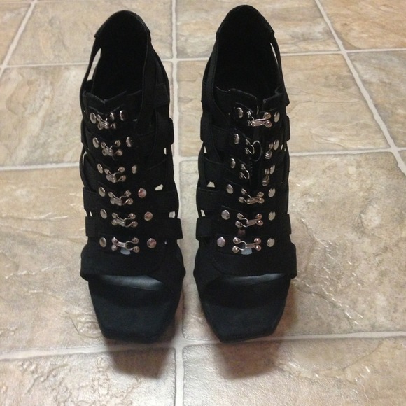 Jessica Simpson Shoes - Reduced!Black 4 1/2 inch heels