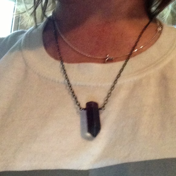 SOLD garnet  pendant necklace - Picture 4 of 4
