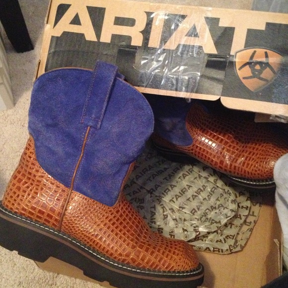 Ariat boots :)