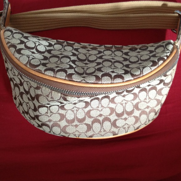 Coach fanny Pack Authentic