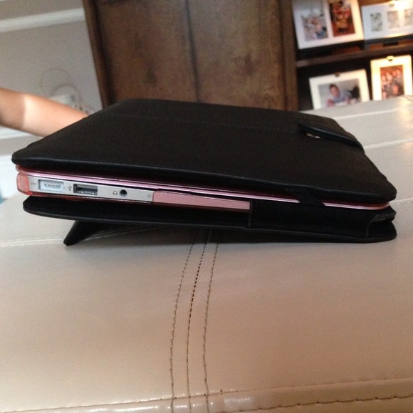 Mac book air 11 inches leather like case