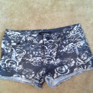 black and white floral shorts