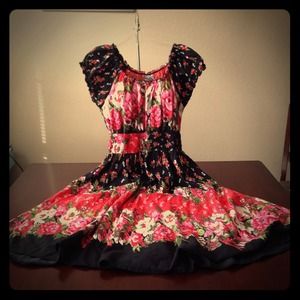 💲SALE❗Peasant style A-line floral dress