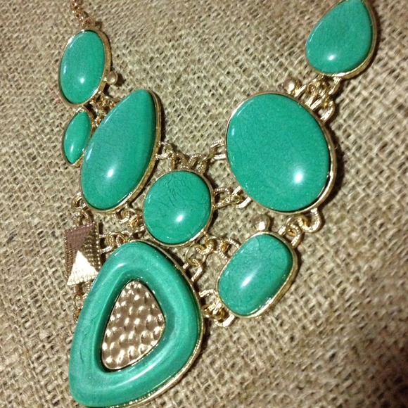 Fun & Funky Pattern Necklace - Picture 2 of 2