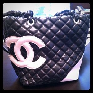 Gorgeous Chanel bag!