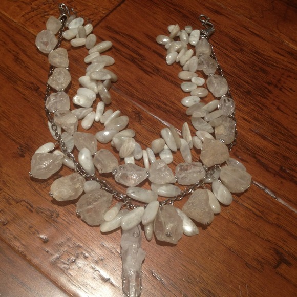 GORGEOUS OCEAN STONE NECKLACE 💗 - Picture 2 of 4