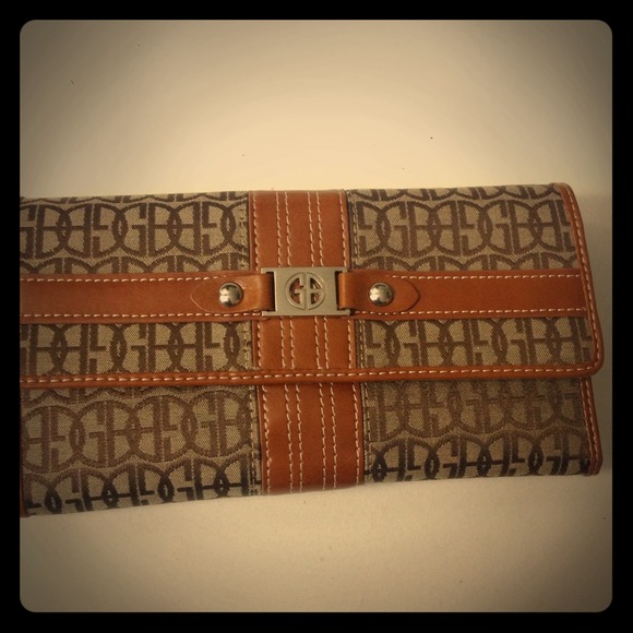 NWOT GIANI BERNINI SIGNATURE WALLET