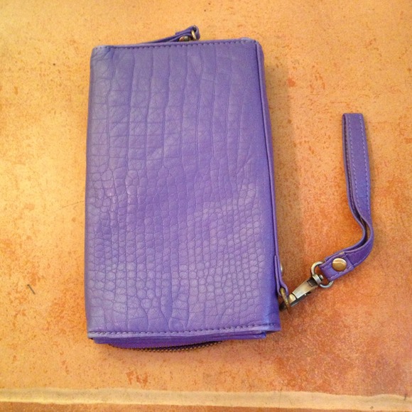 ❌SOLD❌Purple BDG wallet - Picture 2 of 4