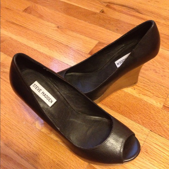 steve madden wedges never worn - Picture 3 of 4