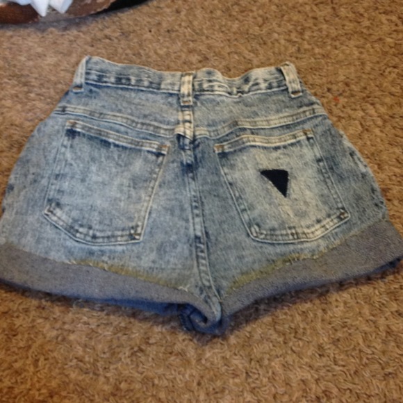 Acid h.w - Picture 2 of 2