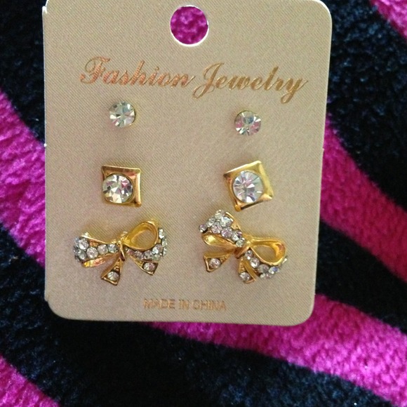 Diamond,bow bundle earring set
