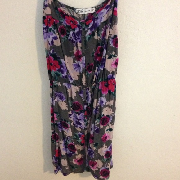❌SOLD❌Floral dress