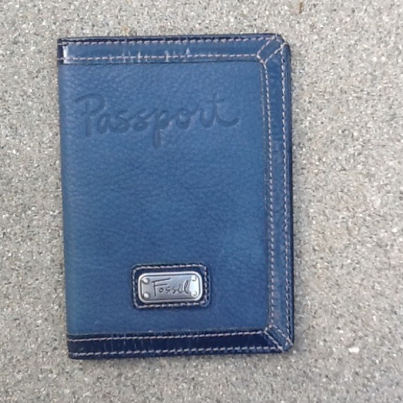 Passport wallet