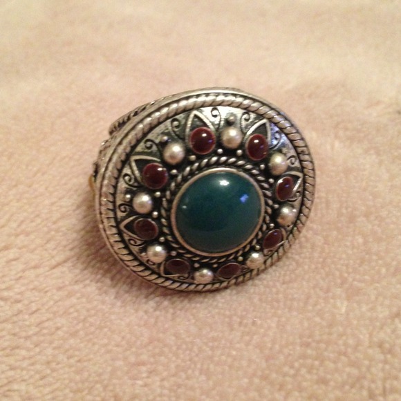 SOLD IN BUNDLE 🎀 Lucky Brand Ring