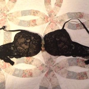 ⭐REDUCEDx3⭐NWOT Victoria's Secret lace push up bra