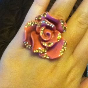Pink flower ring