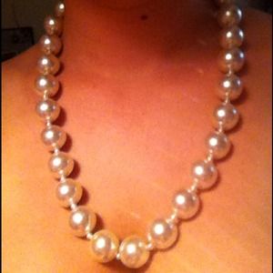 Vintage Pearl Necklace