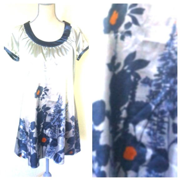 BCBGMAXAZRIA Silky Shift Dress
