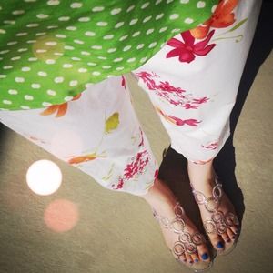 HOST PICK!!! Floral cropped pants - like new