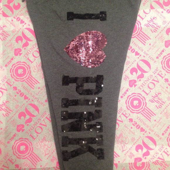 ❌Sold❌Victoria's Secret PINK Sequined Sweatpants