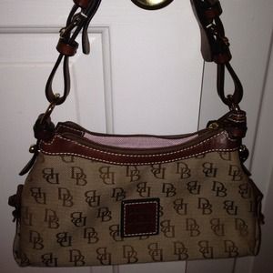 Dooney & Bourke handbag; great condition