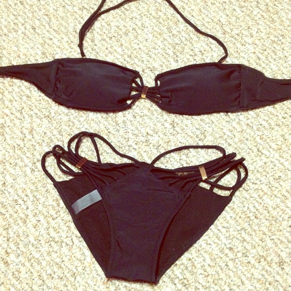 ⛔Reduced!⛔Brand new, sexy black bikini!
