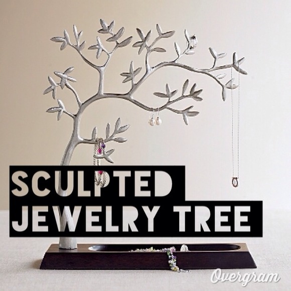 Sculpted Jewelry Tree