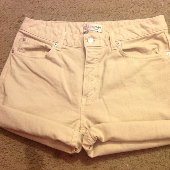 🌟SOLD🌟 Vintage High Waisted Shorts