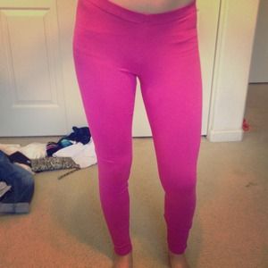 Pink knit leggings