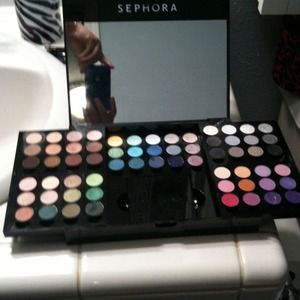 HOLD TILL AUG 1st!!!Sephora Make Up eyeshadow set
