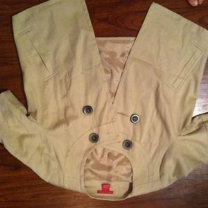 Tan 3/4 sleeve blazer